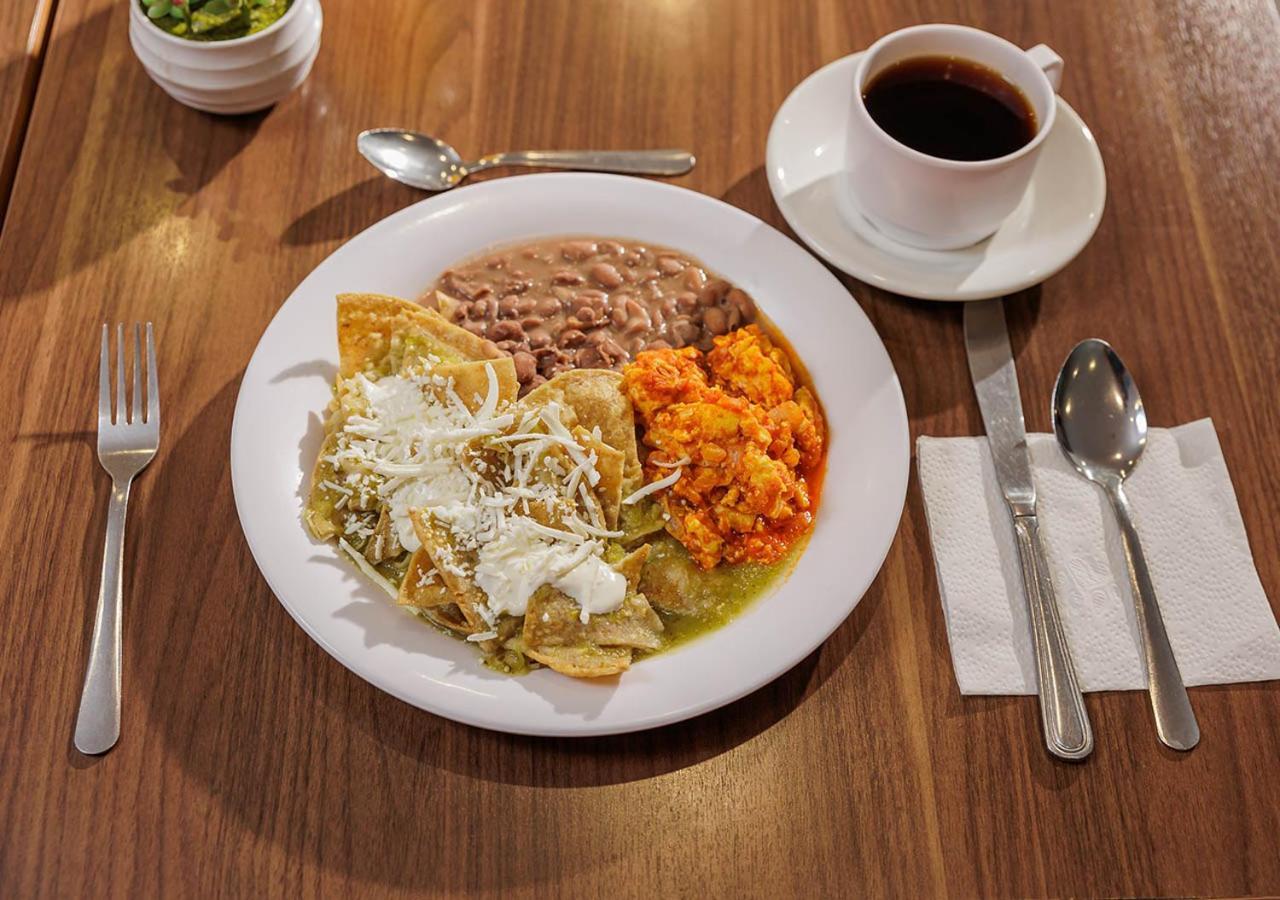 Hotel Mexico Plaza Ирапуато Экстерьер фото